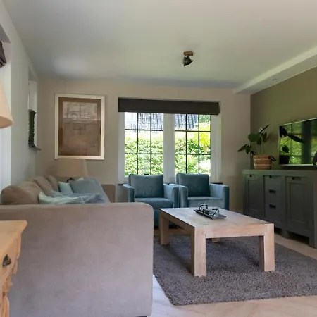 Spacious Luxury Home/villa - Ruime Luxe Vakantiewoning/-villa Villa Ede