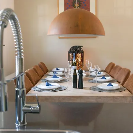 Βίλα Spacious Luxury Home/villa - Ruime Luxe Vakantiewoning/-villa *