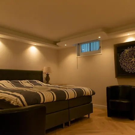 Spacious Luxury Home/villa - Ruime Luxe Vakantiewoning/-villa * Ede