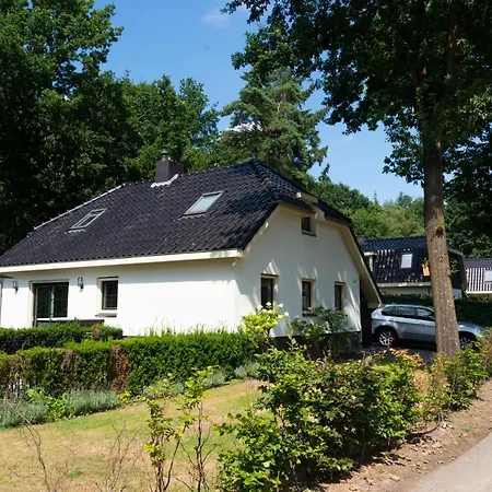 Villa Spacious Luxury Home/villa - Ruime Luxe Vakantiewoning/-villa