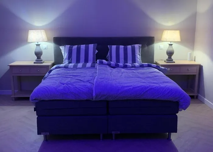 Villa Spacious Luxury Home/villa - Ruime Luxe Vakantiewoning/-villa Ede