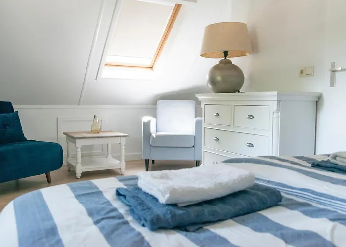 Villa Spacious Luxury Home/villa - Ruime Luxe Vakantiewoning/-villa Ede