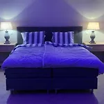 Villa Spacious Luxury Home/villa - Ruime Luxe Vakantiewoning/-villa Ede