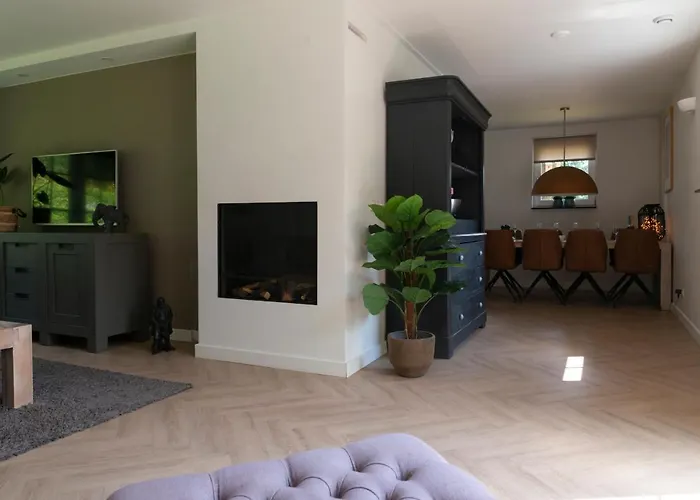 别墅 Spacious Luxury Home/villa - Ruime Luxe Vakantiewoning/-villa