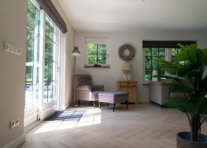 Spacious Luxury Home/villa - Ruime Luxe Vakantiewoning/-villa