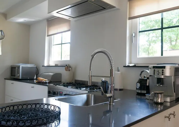 Spacious Luxury Home/villa - Ruime Luxe Vakantiewoning/-villa