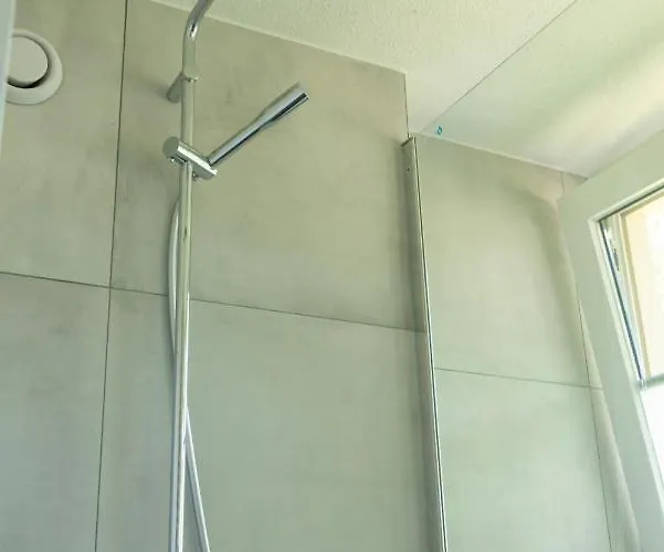 Spacious Luxury Home/villa - Ruime Luxe Vakantiewoning/-villa 别墅 *